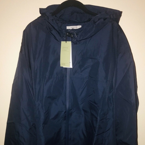 Goodfellow & Co. Water Resistant Navy Lightweight - Picture 1 of 5